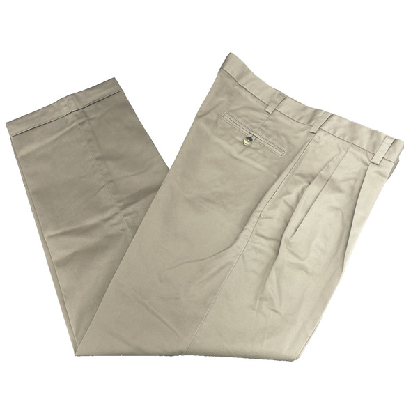 Jos A Bank Travelers Collection Mens 36x29 Chinos Khaki Pleated Cuffed Preppy - Picture 1 of 7